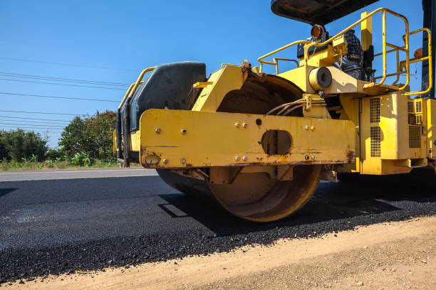 Best Driveway Pavers Cost  in Lindsay, OK